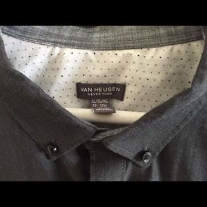 Van Heusen casual button down shirt